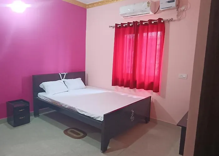 K R Hotel & Banquet Hall